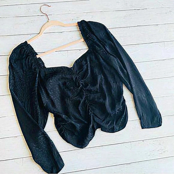 H&M Black Moire Fabric Long‎ Mutton Sleeve Top Size 12 - Picture 2 of 5